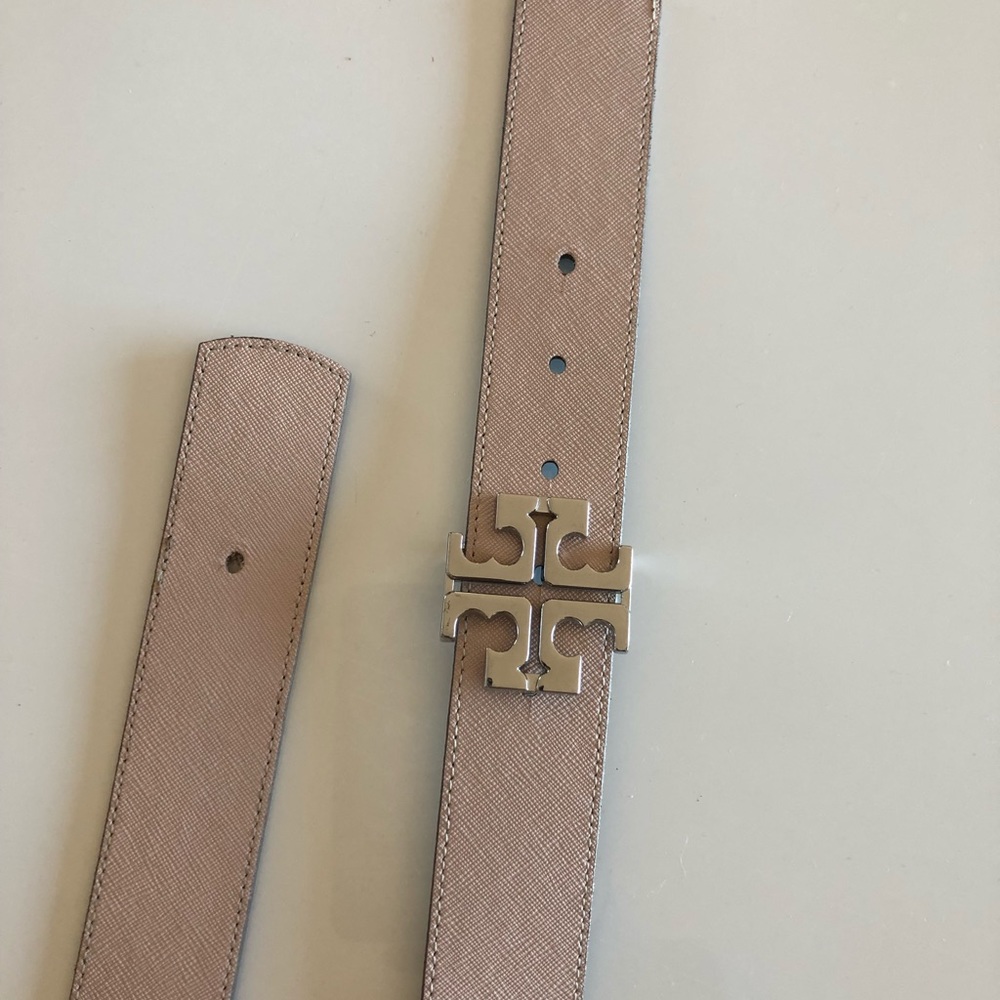 Reversible Tory Burch belt